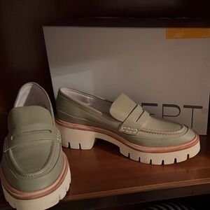 Women's Green Loafers